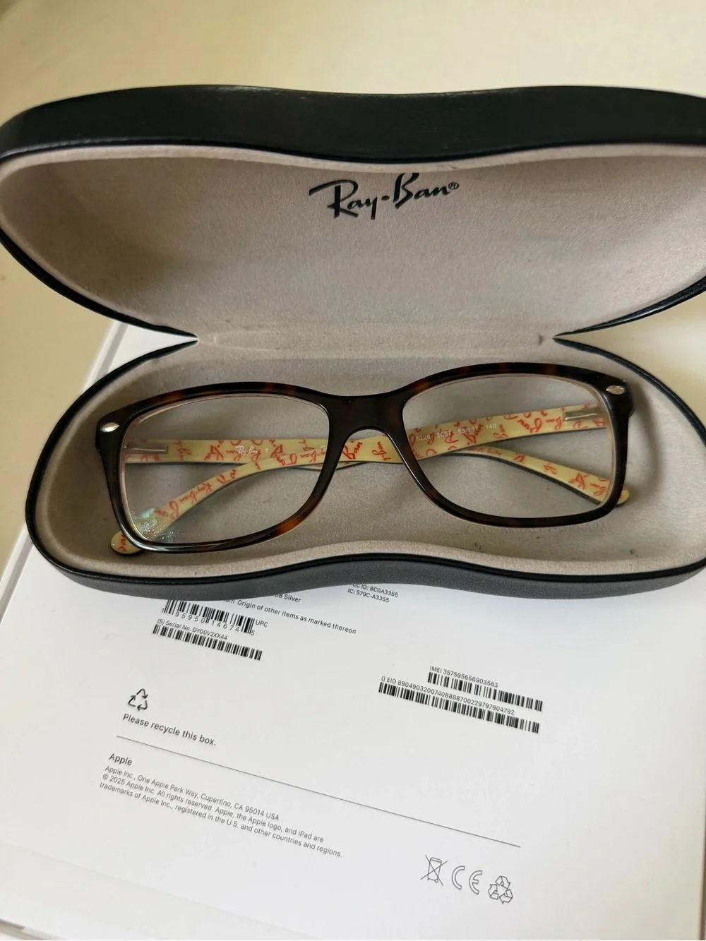 Ray-Ban Tortoiseshell Frames with Cream Patterned Temples